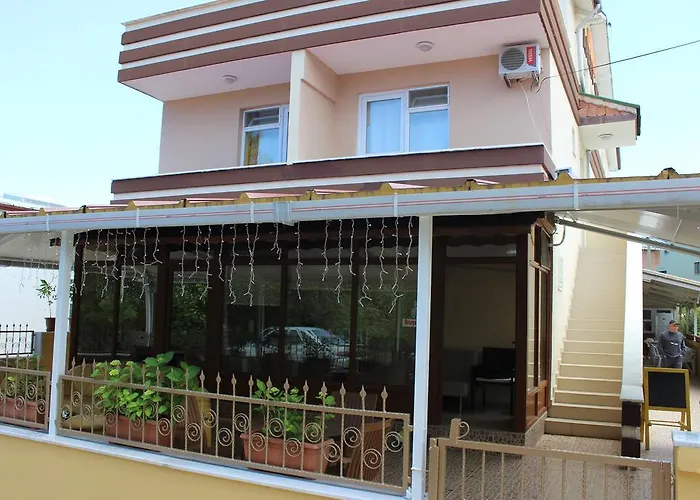 Kerpe Gunes Apart * Kandira