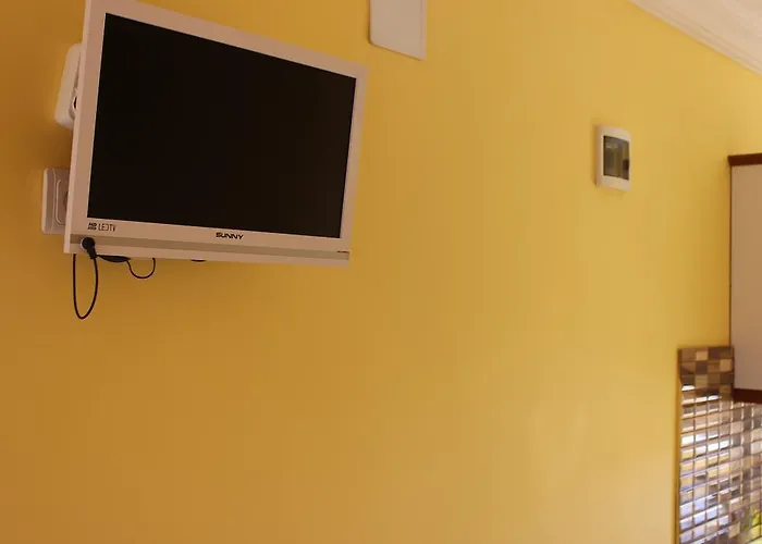 Kerpe Gunes Apart * Kandira